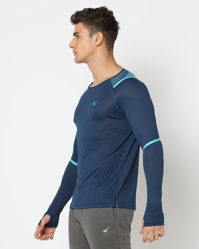 PERFORMAX Regular Fit Crew-Neck T-Shirt with Thumbhole - MALL