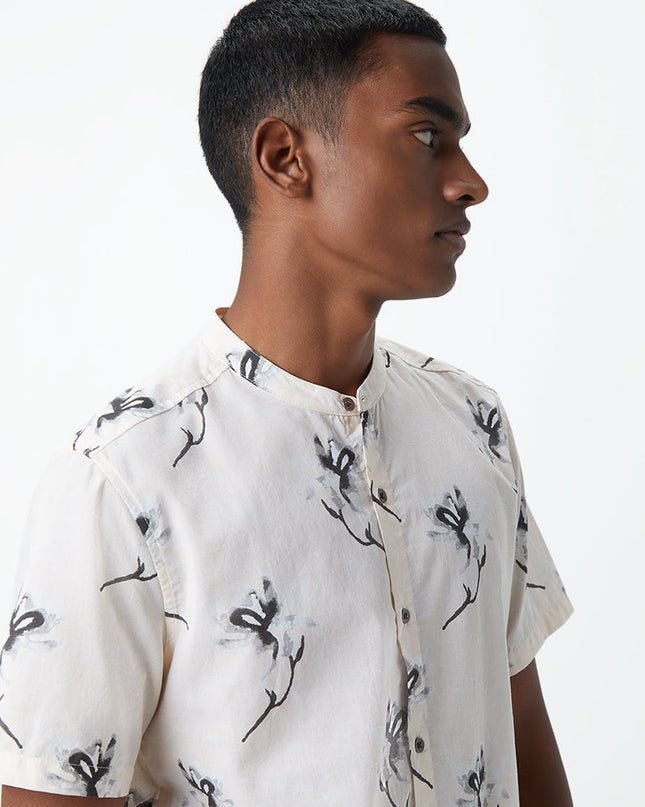 ETA Light Off-White Floral Print Resort-Fit Shirt - MALL