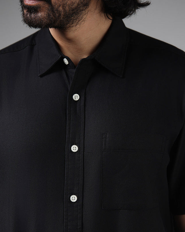 WES Casuals Solid Black Relaxed Fit Shirt - MALL