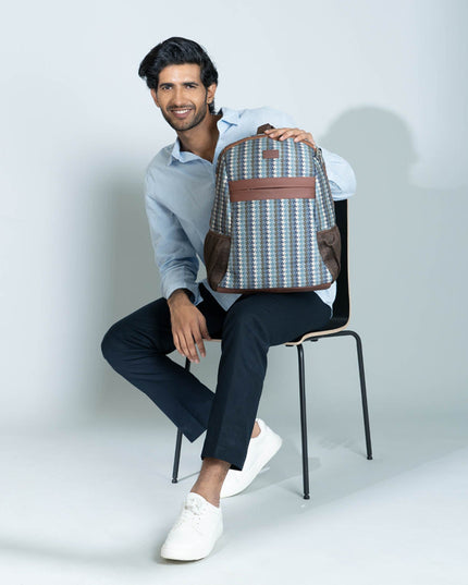 Bombay Houndstooth Classic Backpack