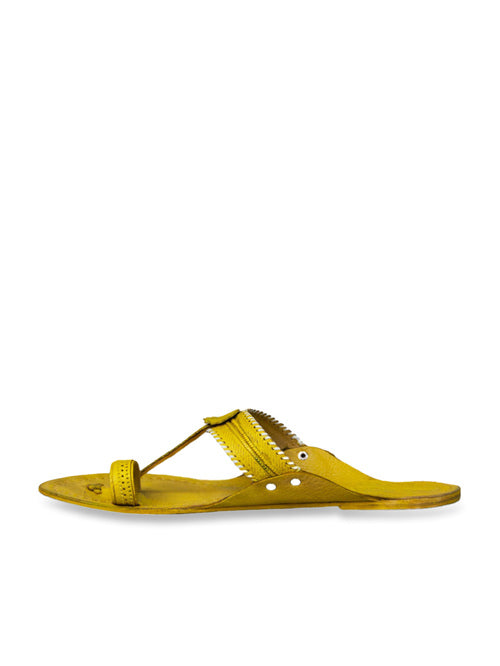 Kalapuri Women's Yellow Kolhapuri Sandals - MALL